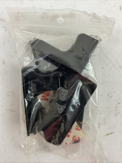 HYSTER 4013559 LATCH