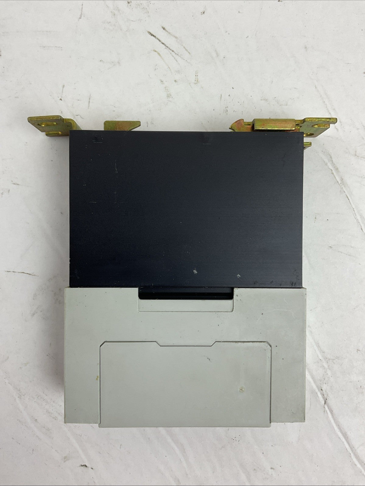 CARLO GAVAZZI RJ1A60D20E RELAY AC51: 20A 600VAC AC53a: 5A 600VAC Vcc: 4-32VDC