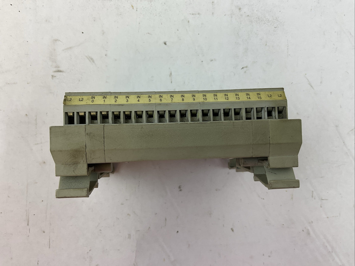 ALLEN BRADLEY 1492-IFM20F SER B INTERFACE MODULE (LOT OF 2)