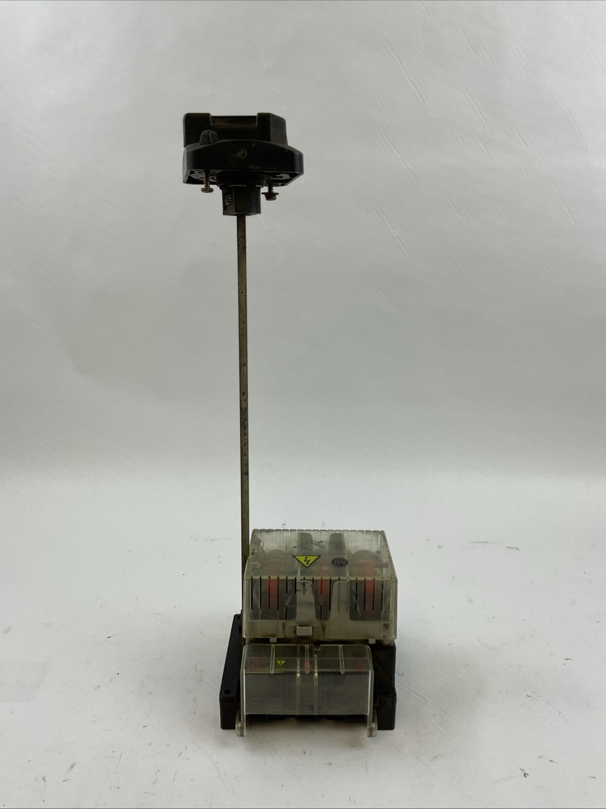 ALLEN BRADLEY 194R-NJ060P3 DISCONNECT SWITCH SER B 600VAC 50HP 250VDC 10HP