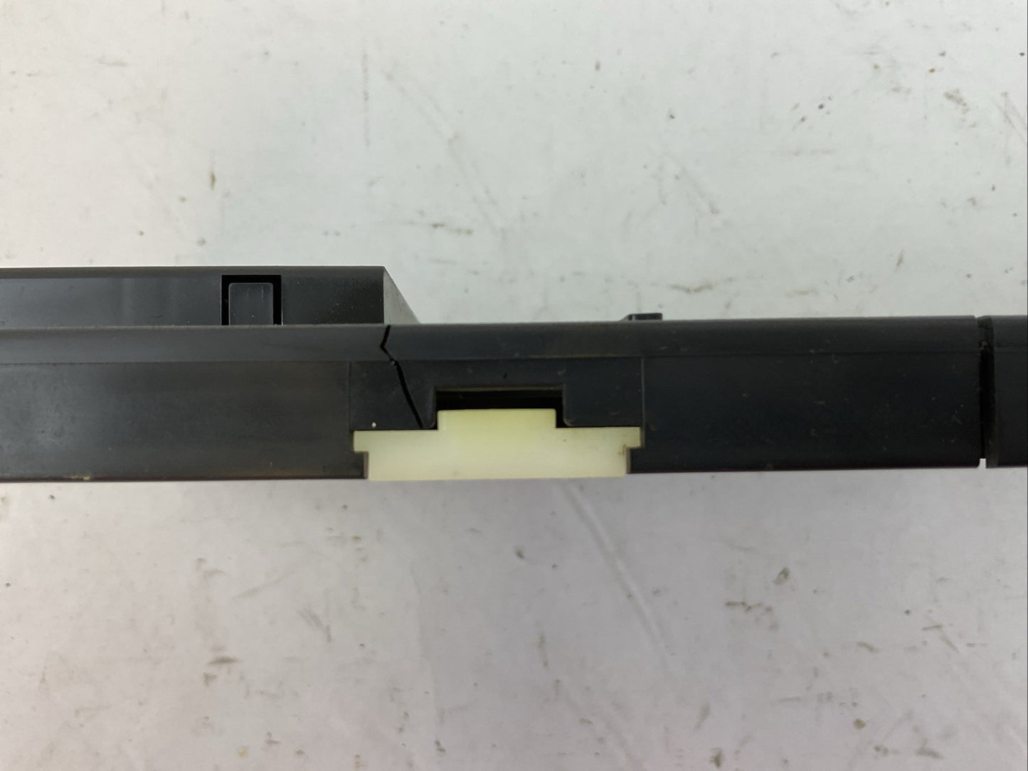 MITSUBISHI A1S68B BASE UNIT