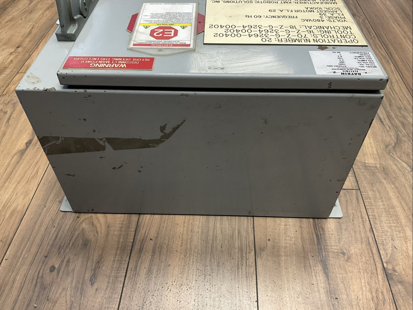 DAYKIN STDAB1-05U TRANSFORMER DISCONNECT 1000VA PRI 480V 2.3A SEC 120V 8.3A 1PH