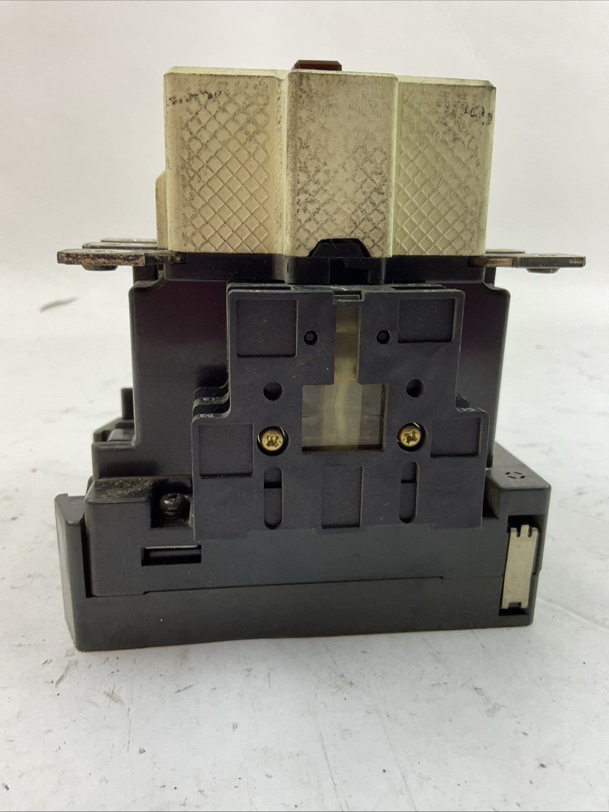 FUJI 1NC2T0 SC-4N CONTACTOR 90A 600VAC 3PH 50HP COIL 100-120VDC