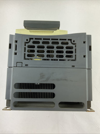 SCHNEIDER ELECTRIC ATV71HU55N4 VARIABLE SPEED DRIVE 5.5kW 7.5HP OUTPUT 0..460VAC