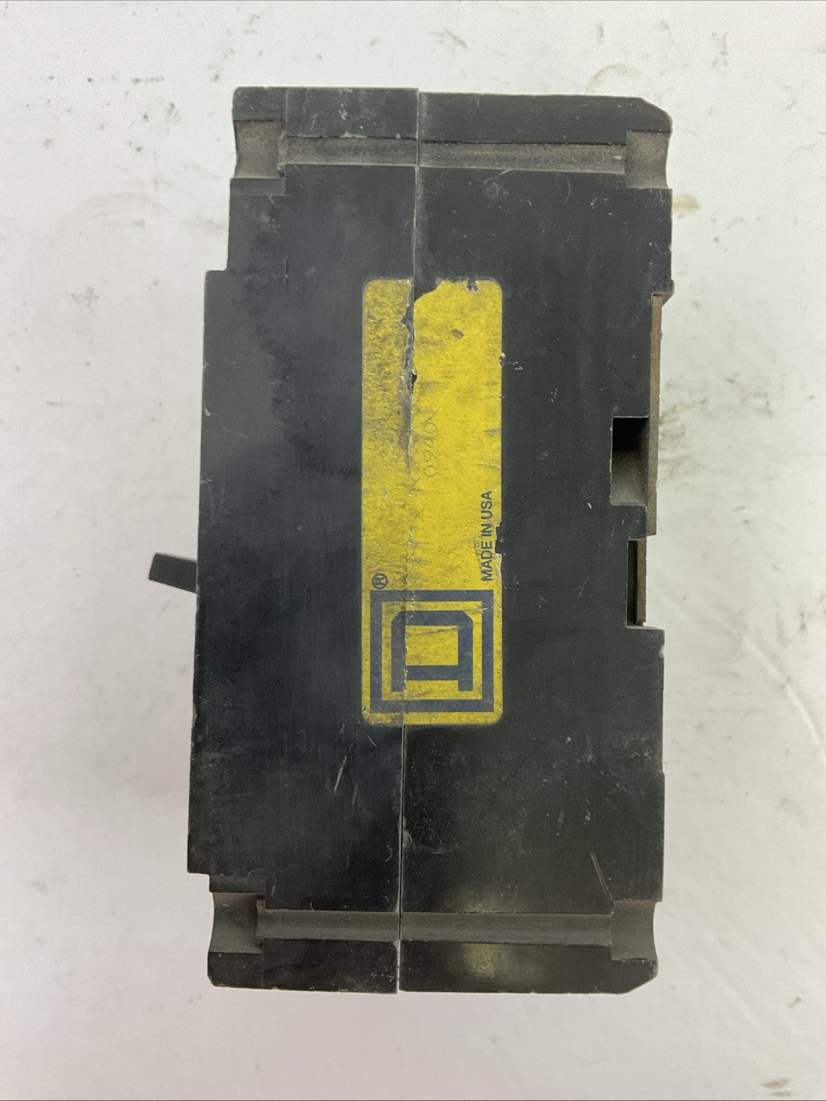 SQUARE D FAL3600712M MAG-GARD ADJ. INSTATANEOUS TRIP CIRCUIT BREAKER 7A SER 2