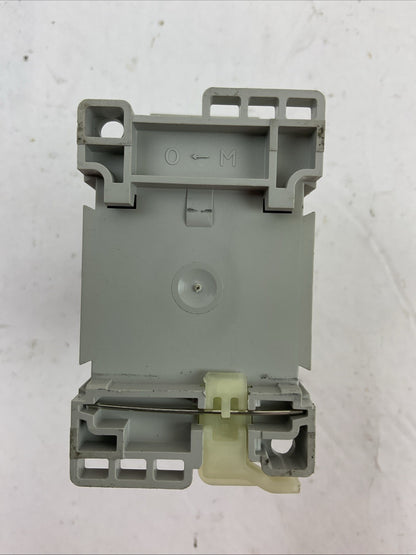 ALLEN BRADLEY 100S-C09EJ14C SAFETY CONTACTOR COIL 24VDC (100-C09E*10 + 100S-F)