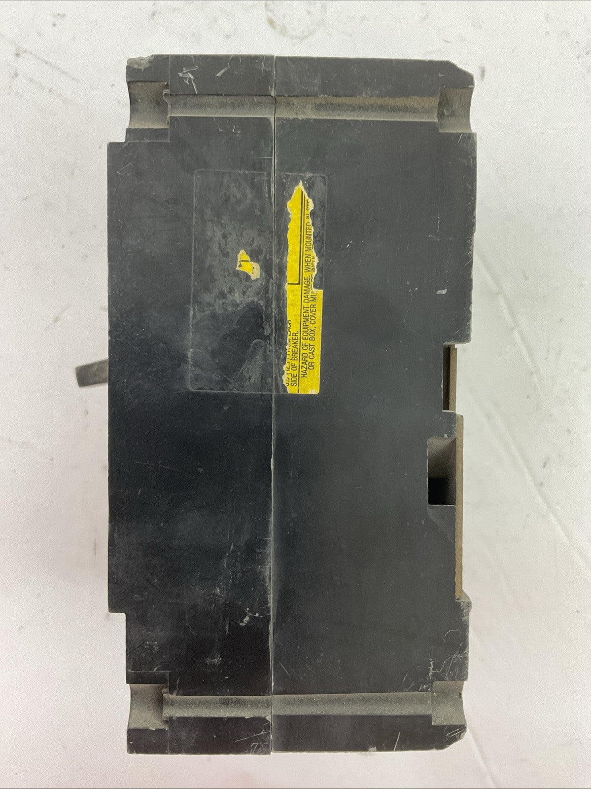 SQUARE D FAL3600712M MAG-GARD ADJ. INSTATANEOUS TRIP CIRCUIT BREAKER 7A SER 2