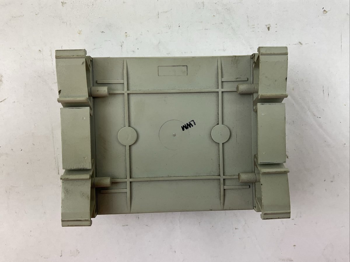 ALLEN BRADLEY 1492-IFM20F SER B INTERFACE MODULE (LOT OF 2)