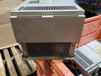 YASKAWA CIMR-F7U4055 AC DRIVE OUTPUT 3PH 0-480VAC HD 112A 85kVA ND 125A 95kVA IN