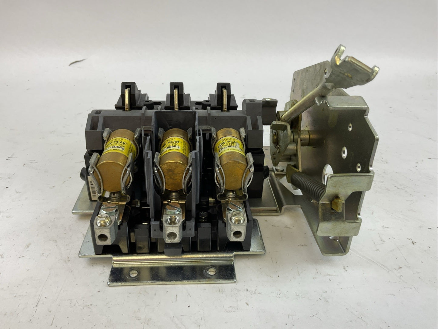 ALLEN BRADLEY DISCONNECT SWITCH 1494V-DS60 SER D 1494V-FS60 SER D LPJ-60SP FUSES
