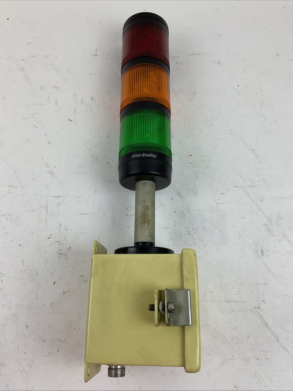 ALLEN BRADLEY 855-B24TL3 GREEN 855T-B24TL4 RED 855T-B24TL5 AMBER 855T-BPM10
