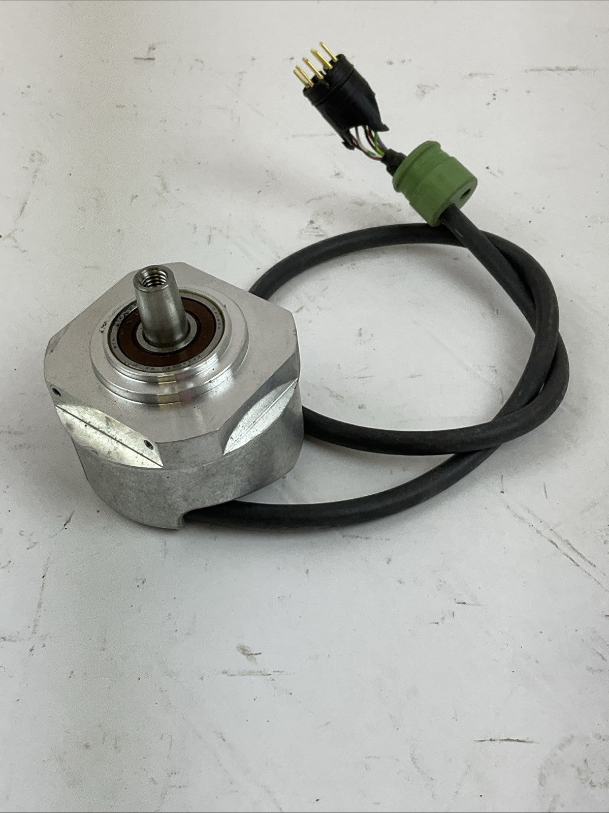 HEIDENHAIN ERN 431 1024 SERVICE 10V....30V ROTARY ENCODER