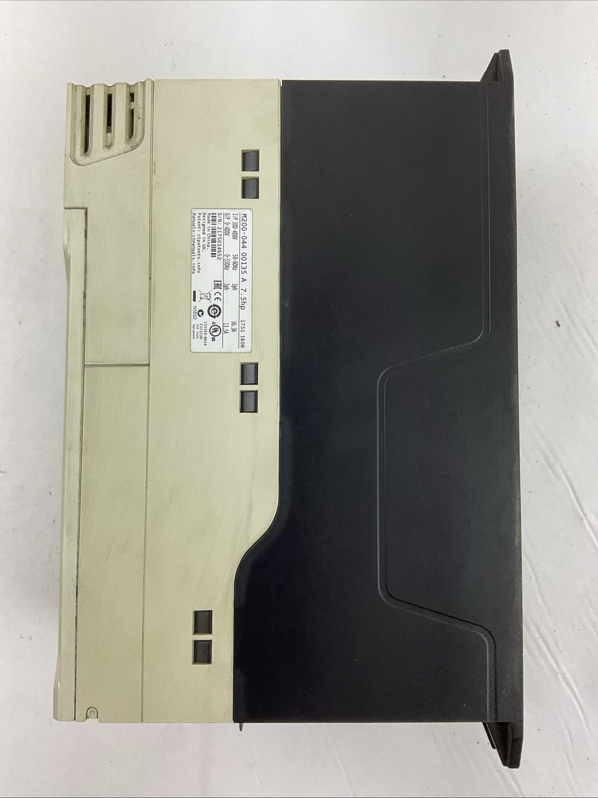 NIDEC CONTROL TECHNIQUES M200-044 00135 A AC DRIVE 7.5HP OUTPUT 0-480VAC 13.5A