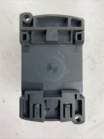 TELEMECANIQUE LC1D025BD CONTACTOR 600VAC 40A COIL 24VDC LADN40 LA1 DN40