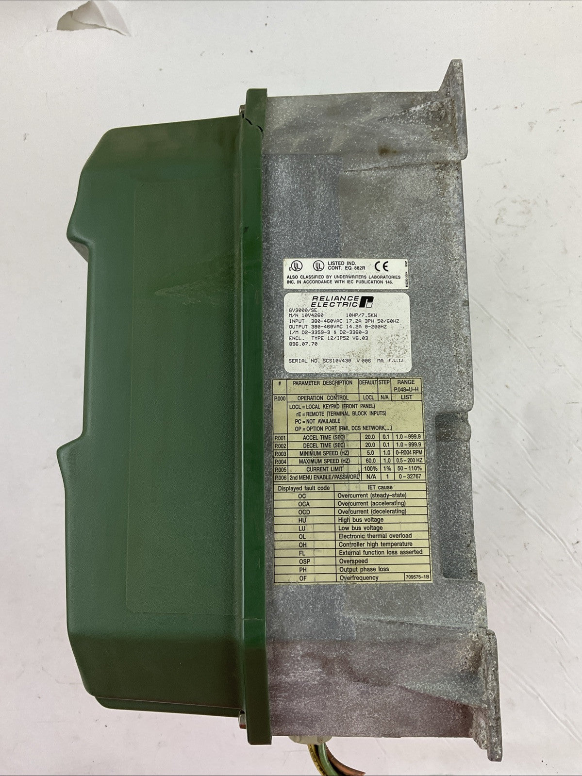 RELIANCE ELECTRIC 10V4260 AC DRIVE 10HP / 7.5KW OUTPUT 380-460VAC 14.2A