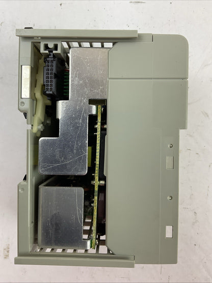 ALLEN BRADLEY 1769-PA4 COMPACT 1/O POWER SUPPLY SER A REV 4