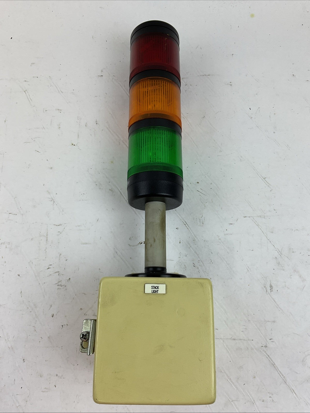 ALLEN BRADLEY 855-B24TL3 GREEN 855T-B24TL4 RED 855T-B24TL5 AMBER 855T-BPM10