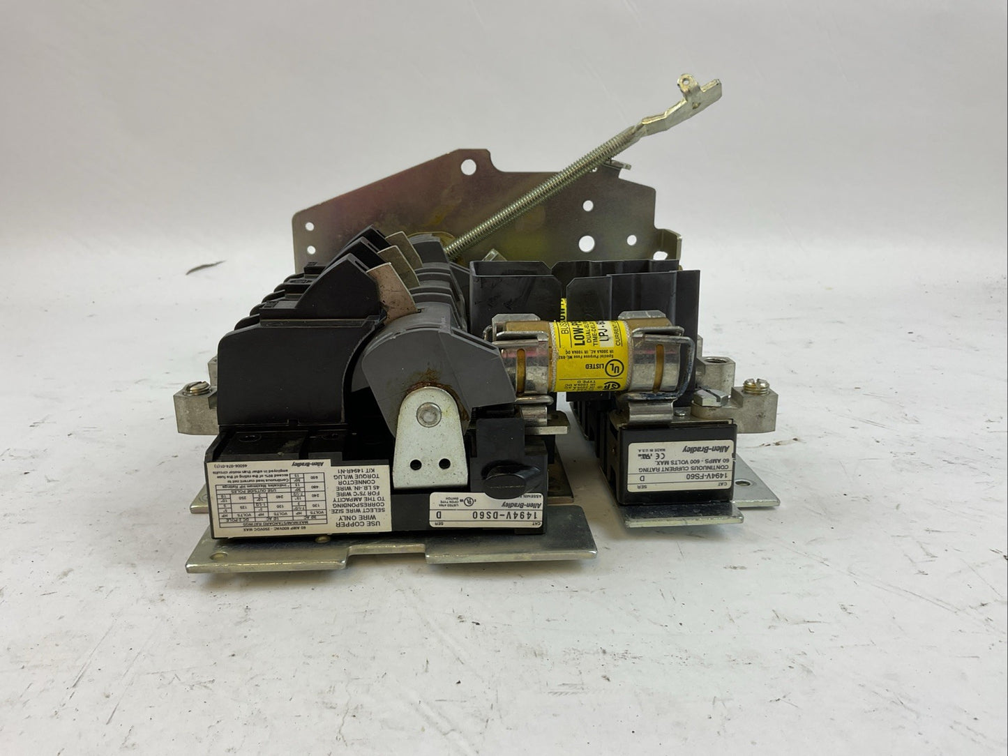 ALLEN BRADLEY DISCONNECT SWITCH 1494V-DS60 SER D 1494V-FS60 SER D LPJ-60SP FUSES
