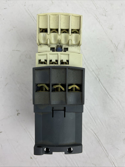 TELEMECANIQUE LC1D025BD CONTACTOR 600VAC 40A COIL 24VDC LADN40 LA1 DN40