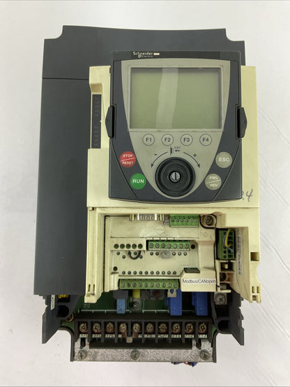 SCHNEIDER ELECTRIC ATV71HU55N4 VARIABLE SPEED DRIVE 5.5kW 7.5HP OUTPUT 0..460VAC