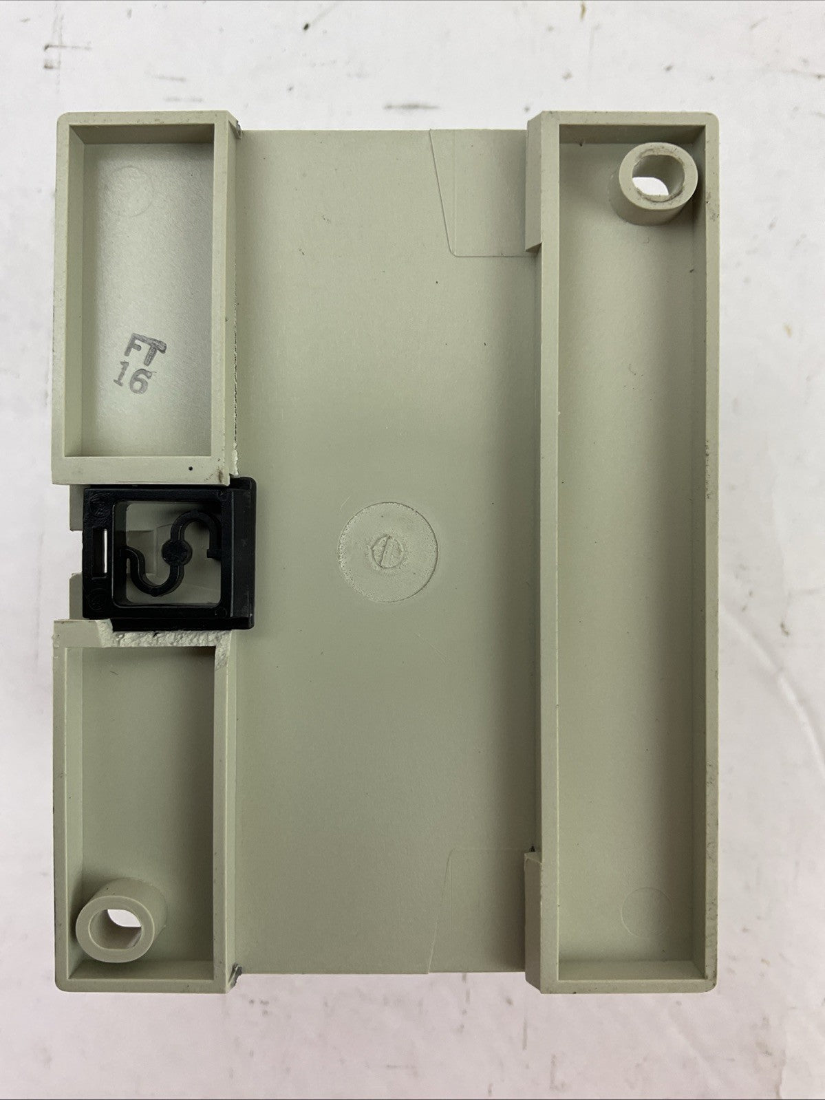 STI 43776-0010 SAFETY RELAY RM-2 INPUT 24VDC OUTPUT 250VAC